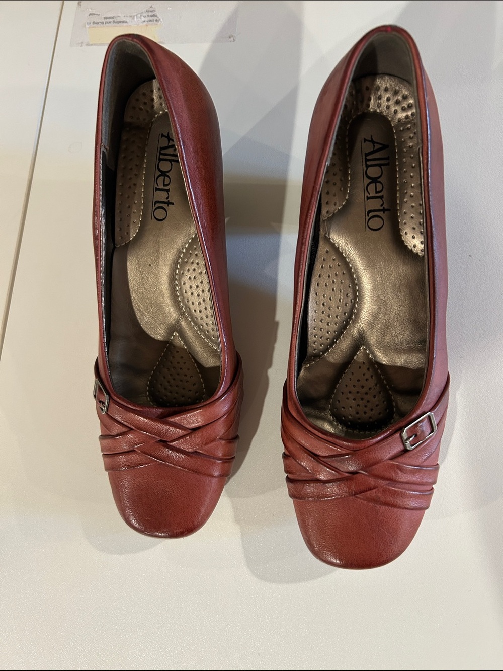 Alberto Women's Red Dress Pumps